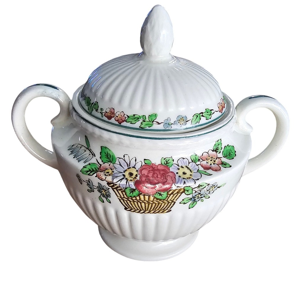 Wedgwood Belmar Etruria England Floral Basket Covered Sugar Bowl 1917 Patent